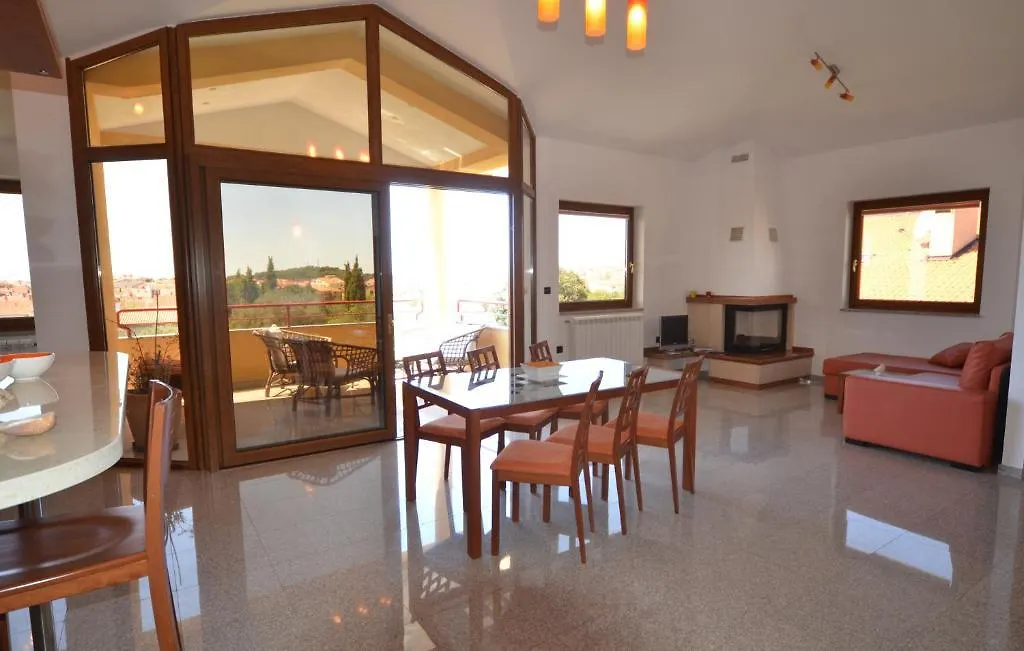 Apartments Ana Wellness Ровинь 0*,