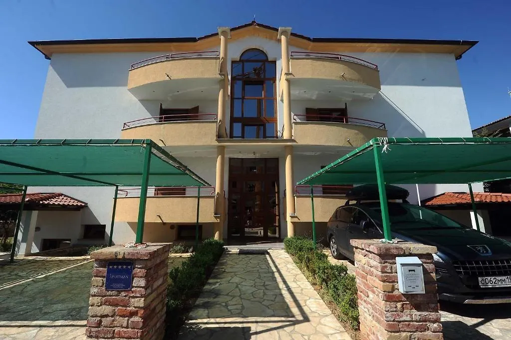 Apartments Ana Wellness Ровинь